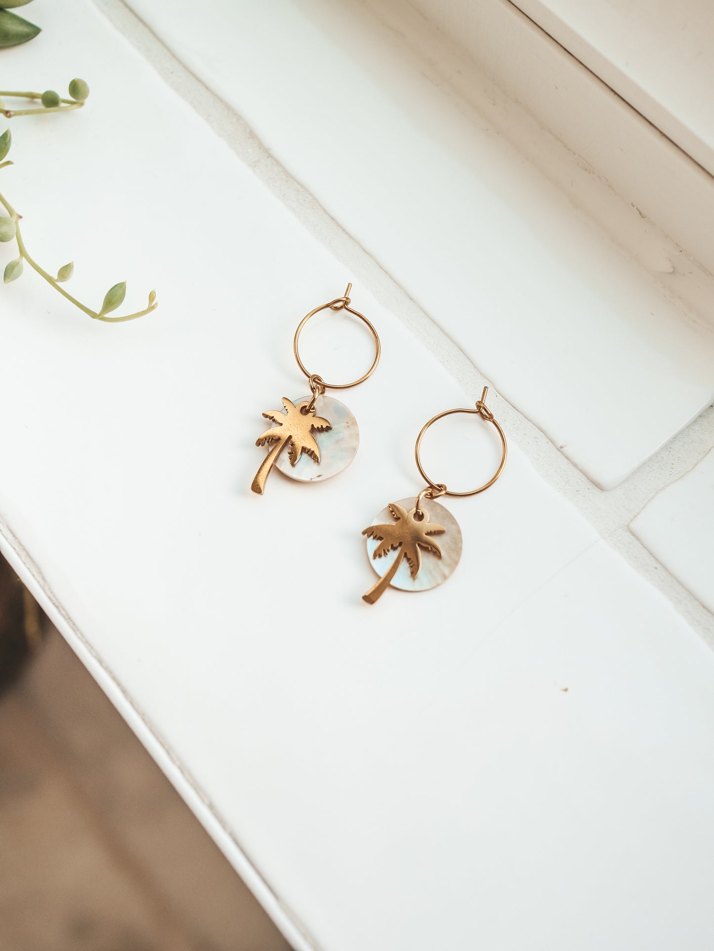 Sunset in Bali Akoya Shell with Palm Tree Hoop Gold Earrings