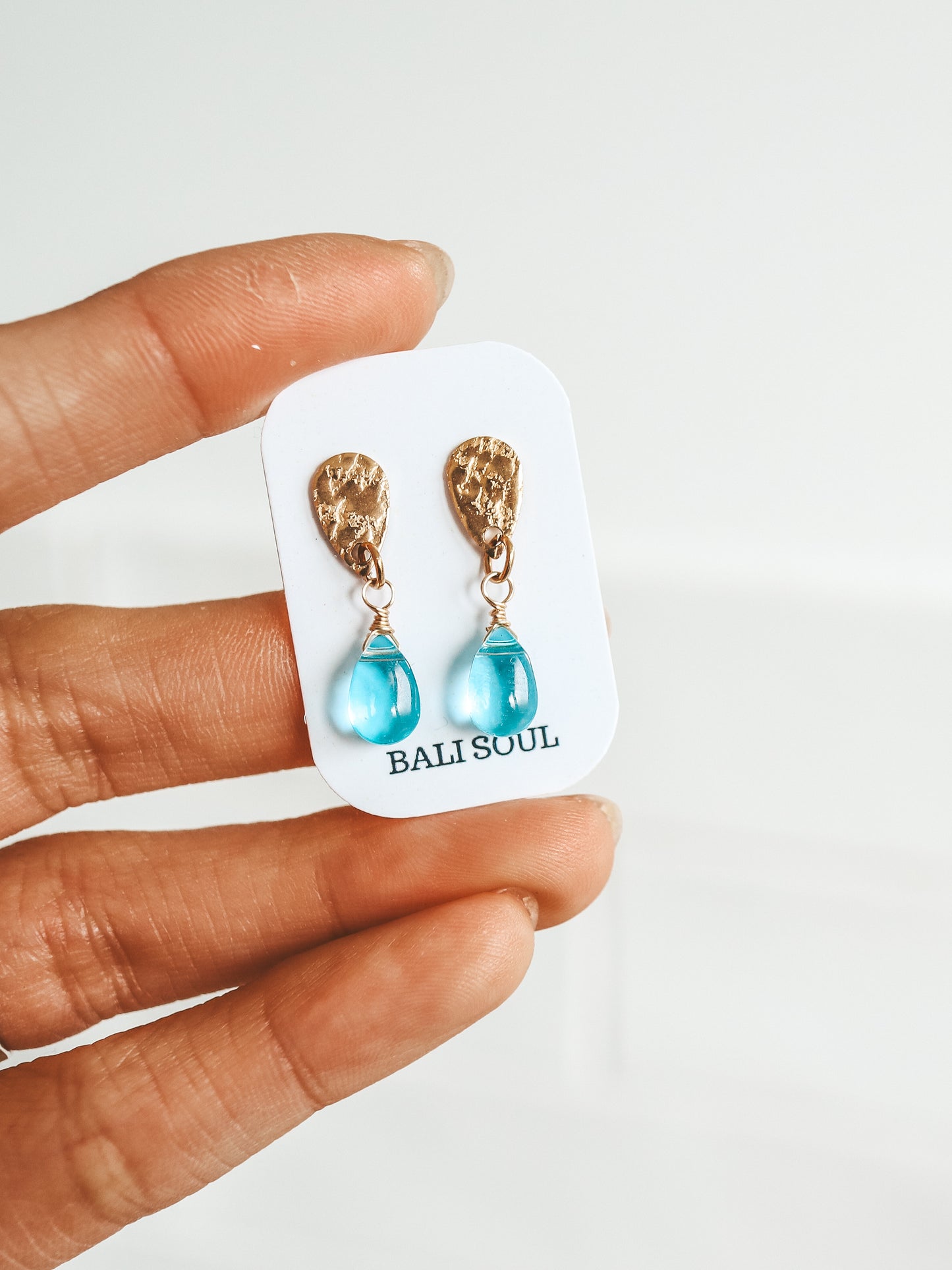 Blue Breeze Glass Teardrop Stud Gold Earrings