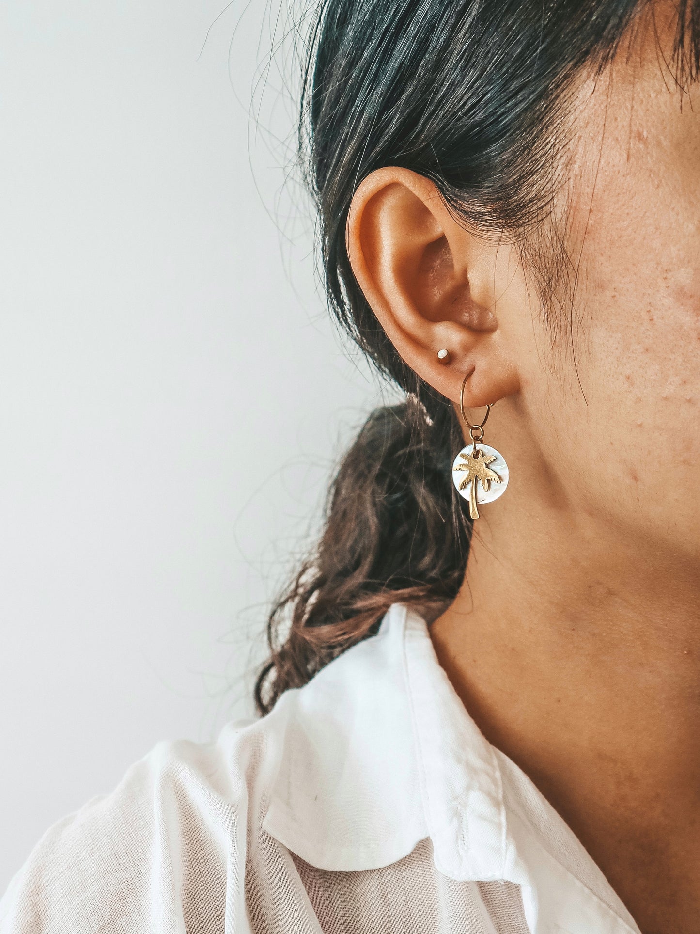 Sunset in Bali Akoya Shell with Palm Tree Hoop Gold Earrings