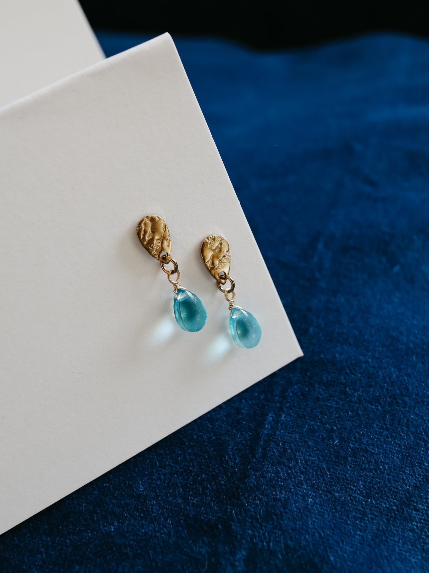 Blue Breeze Glass Teardrop Stud Gold Earrings