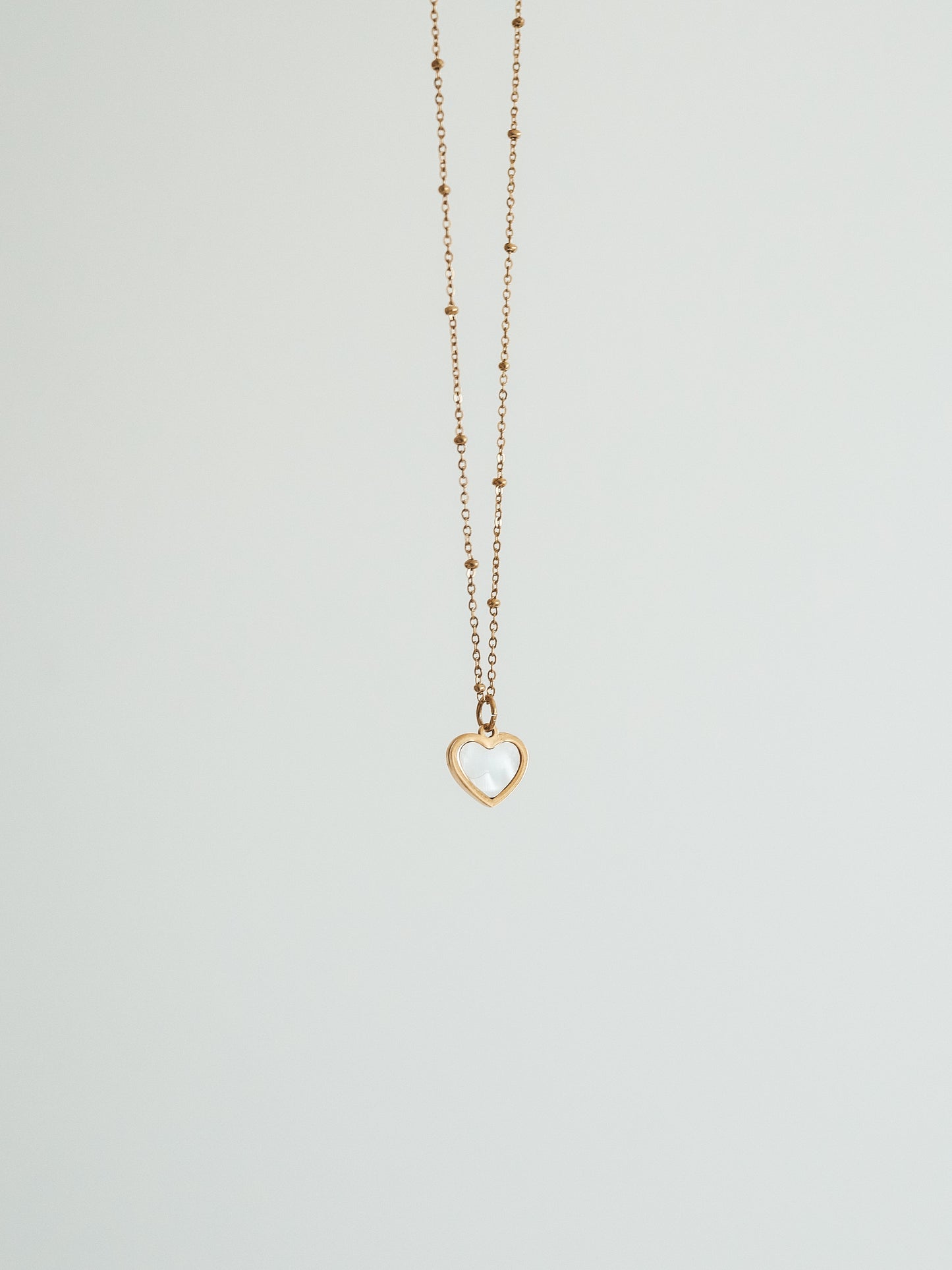 Mother of Pearl Heart Pendant Necklace
