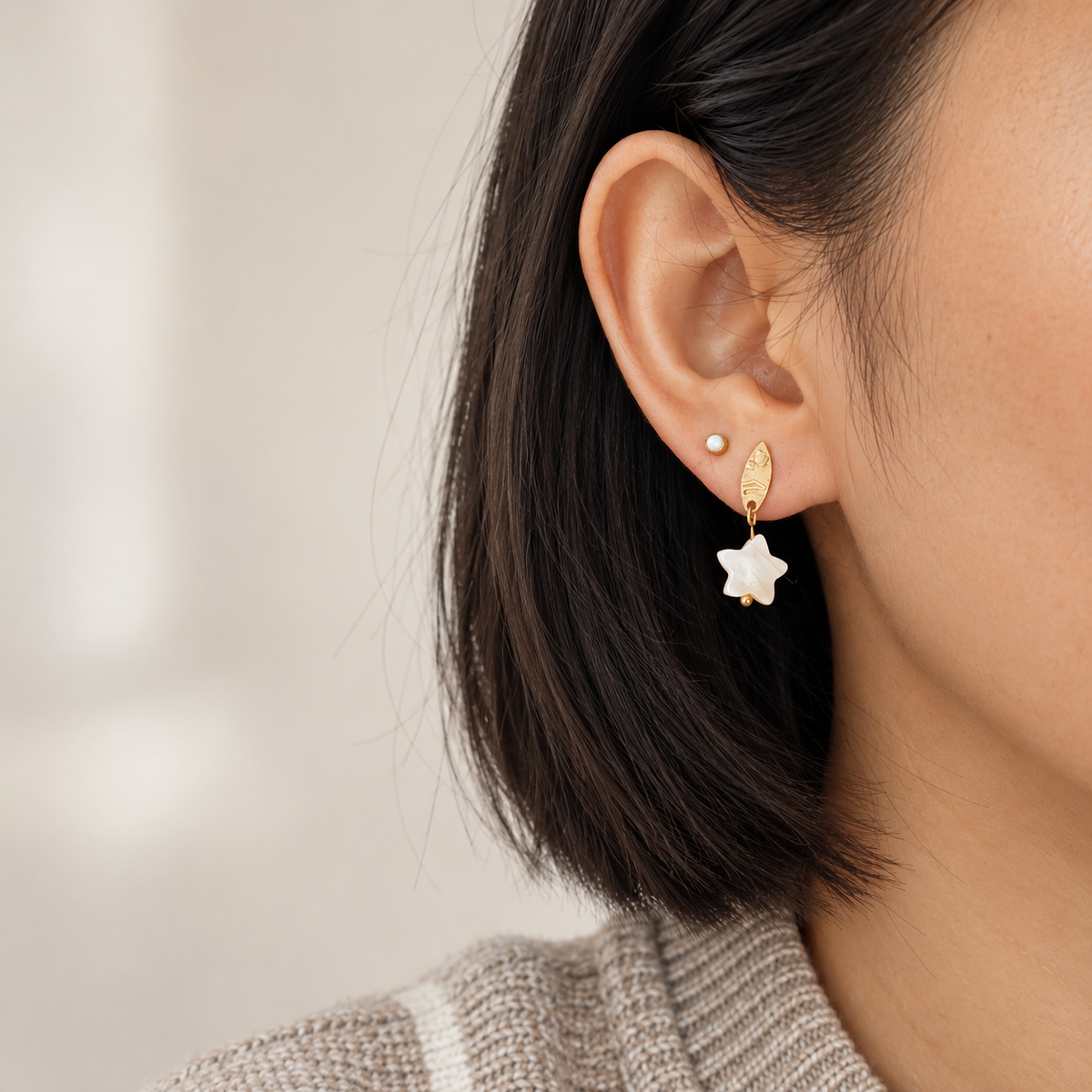 Mother of Pearl Star Stud Earrings
