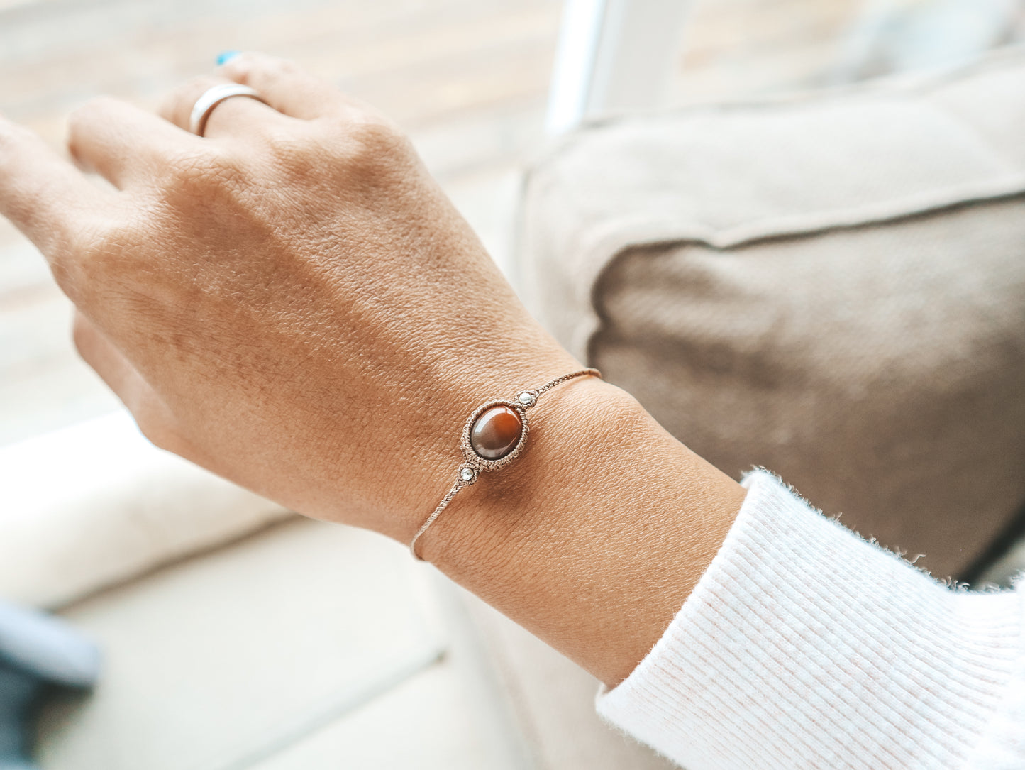 Tiger's Eye Dainty Macrame Bracelet