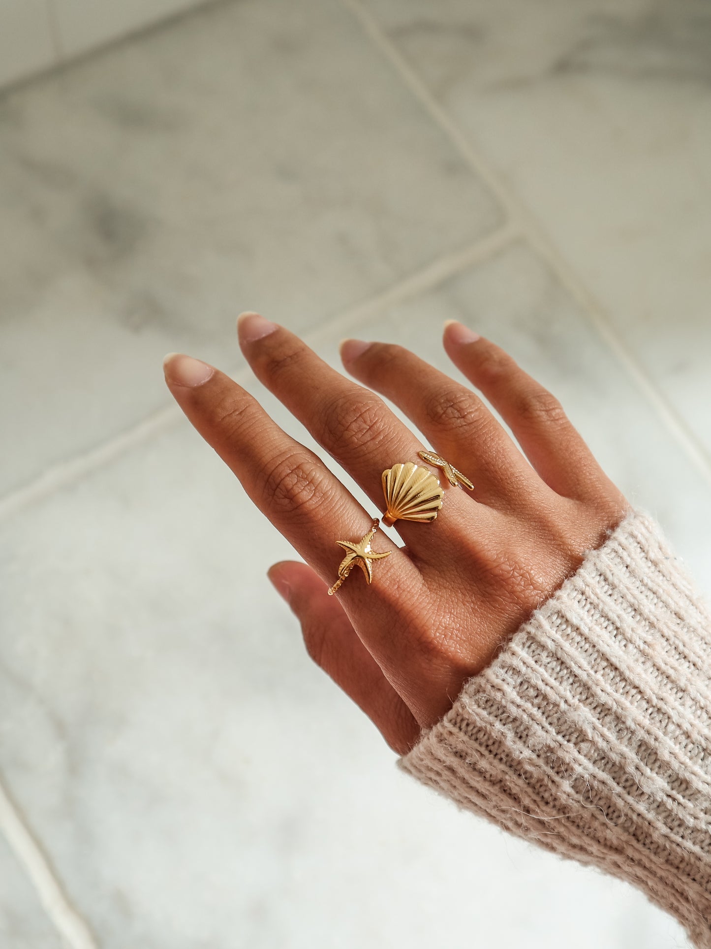 Shell with Starfish Gold Ring