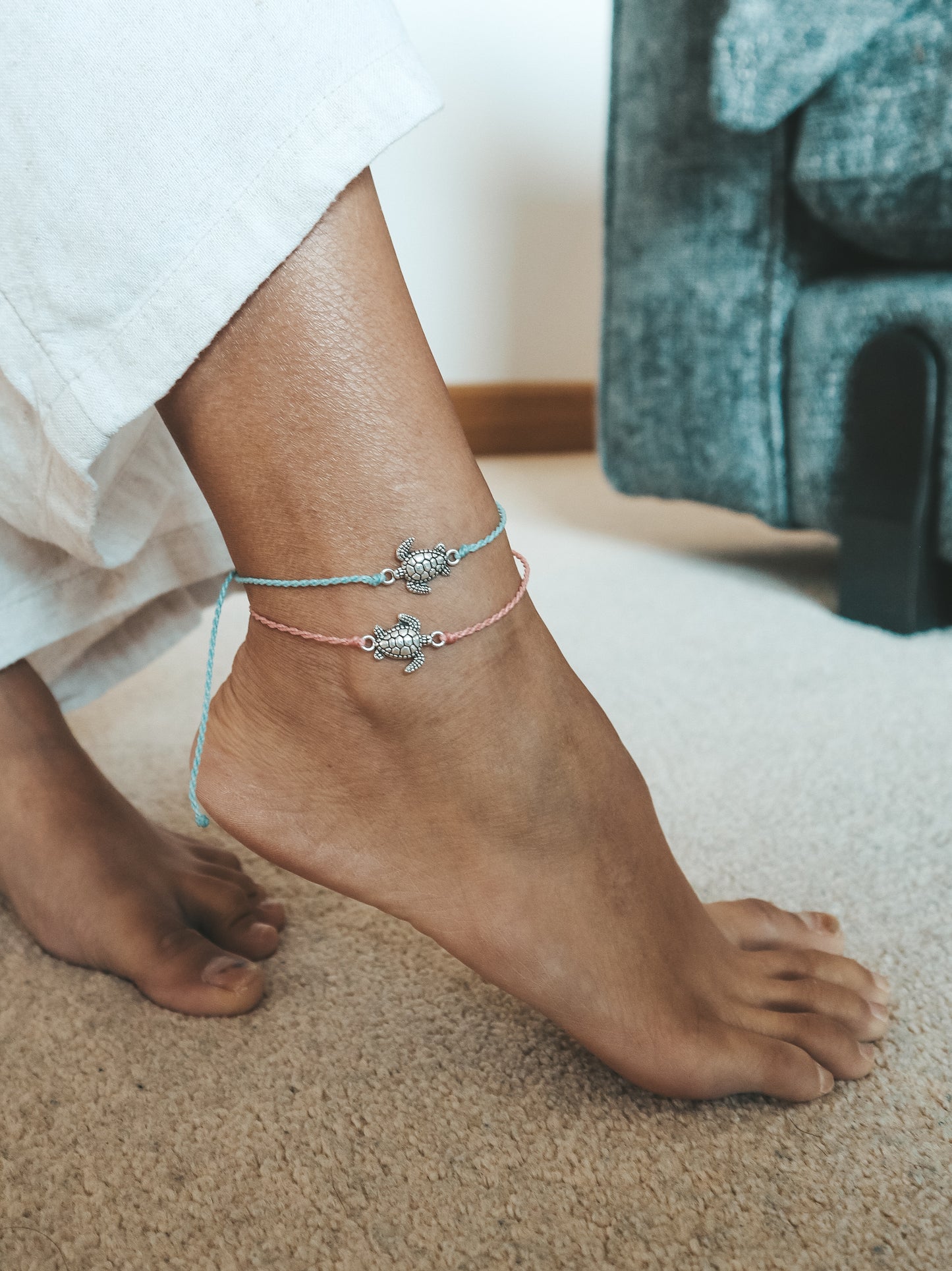 Kura - Kura Turtle Minimalist Anklet