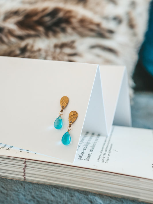 Blue Breeze Glass Teardrop Stud Gold Earrings