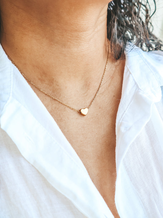 Tiny Minimalist Heart Gold Necklace