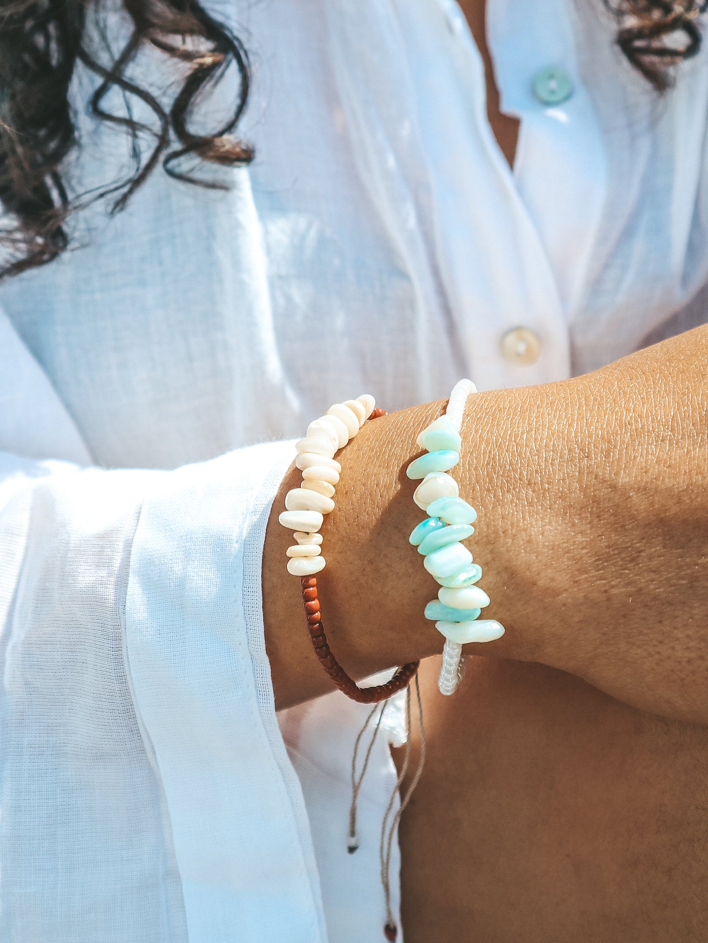 Rote Shell Beaded Bracelet