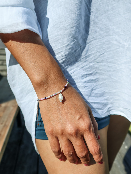 Medewi Pearl Beaded Bracelet