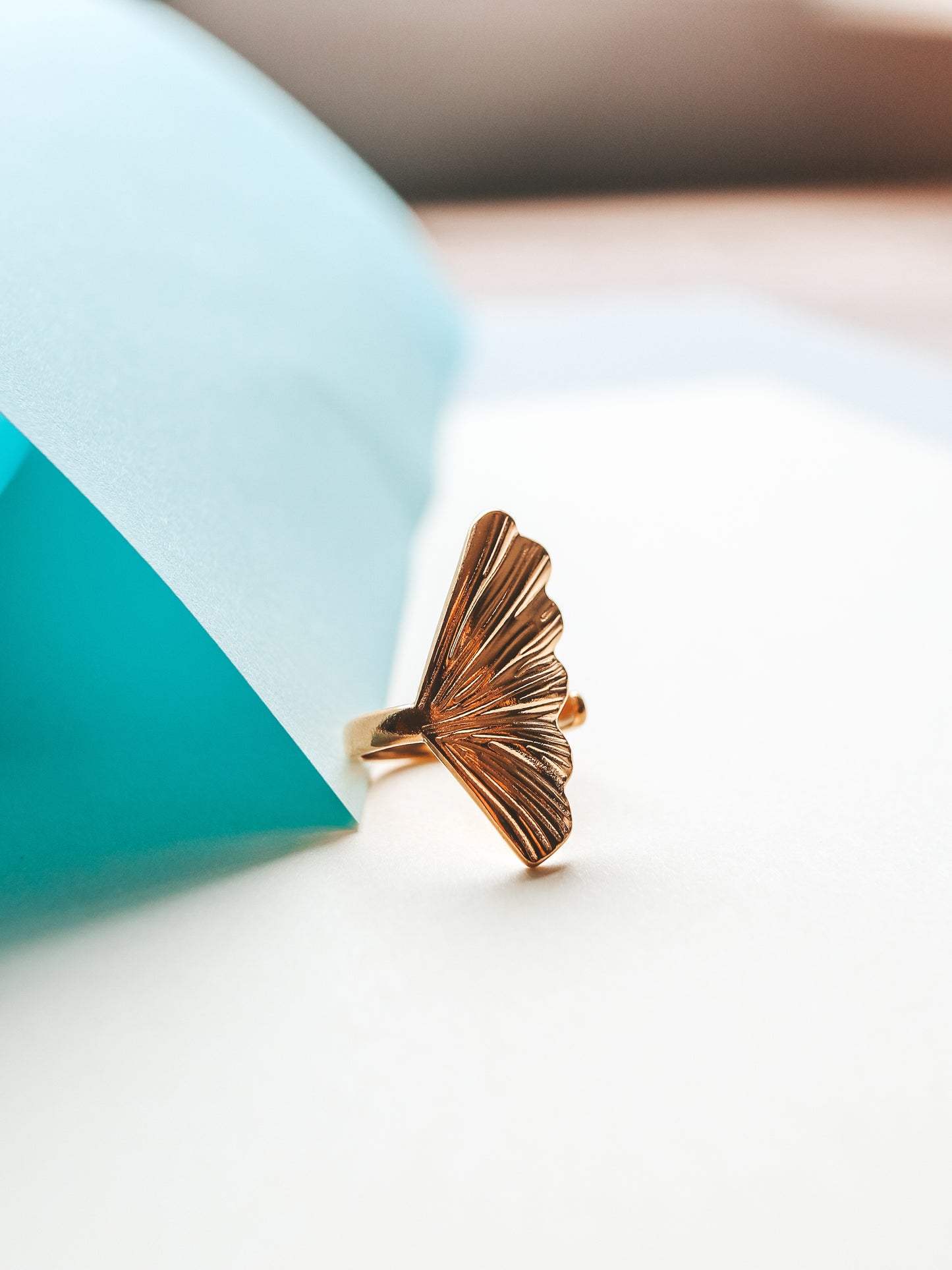 Shell Open Cuff Gold Ring