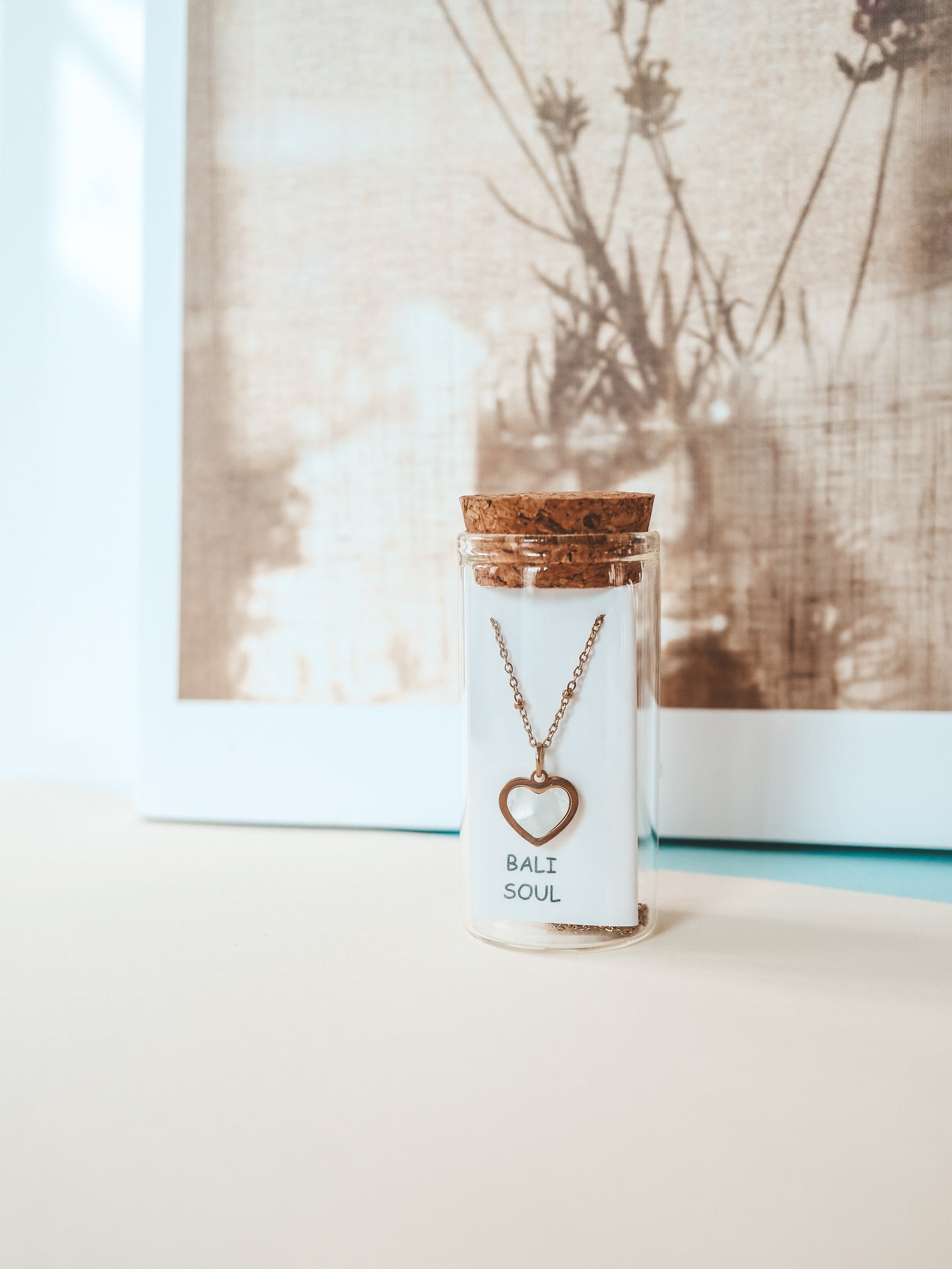 Mother of Pearl Heart Pendant Necklace