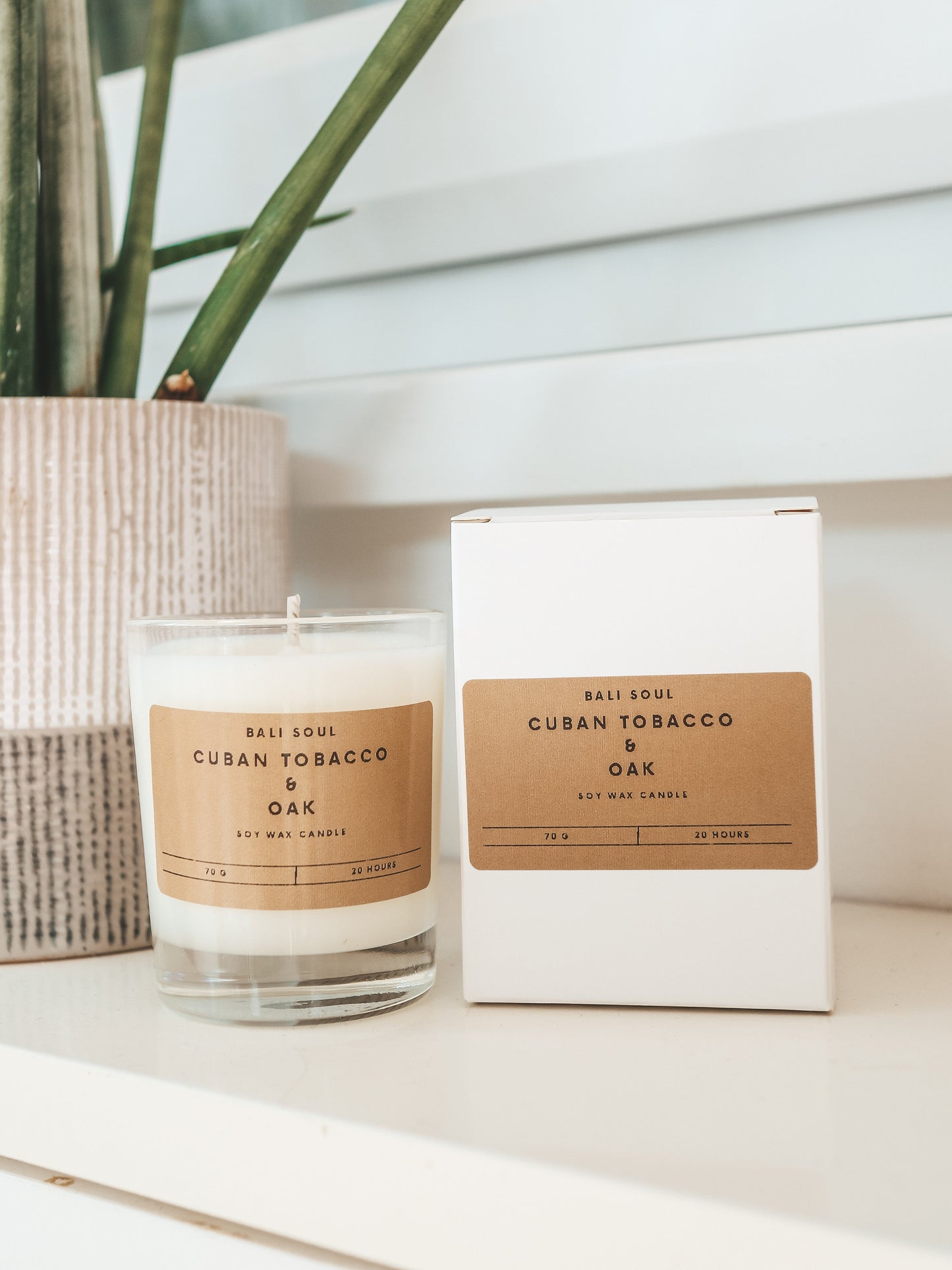 Cuban Tobacco and Oak Scented Soy Wax Candle