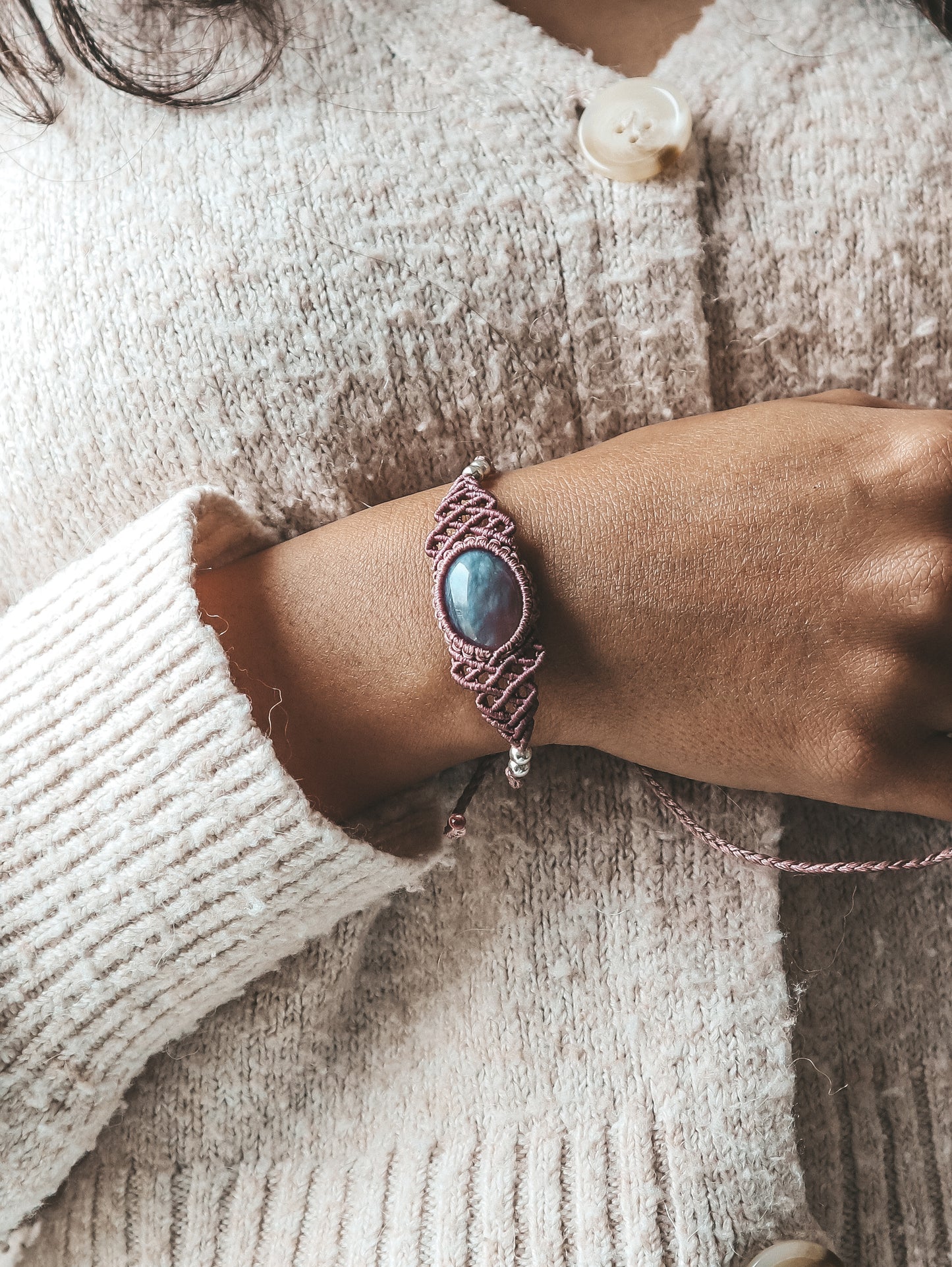 Agate Macrame Bracelet