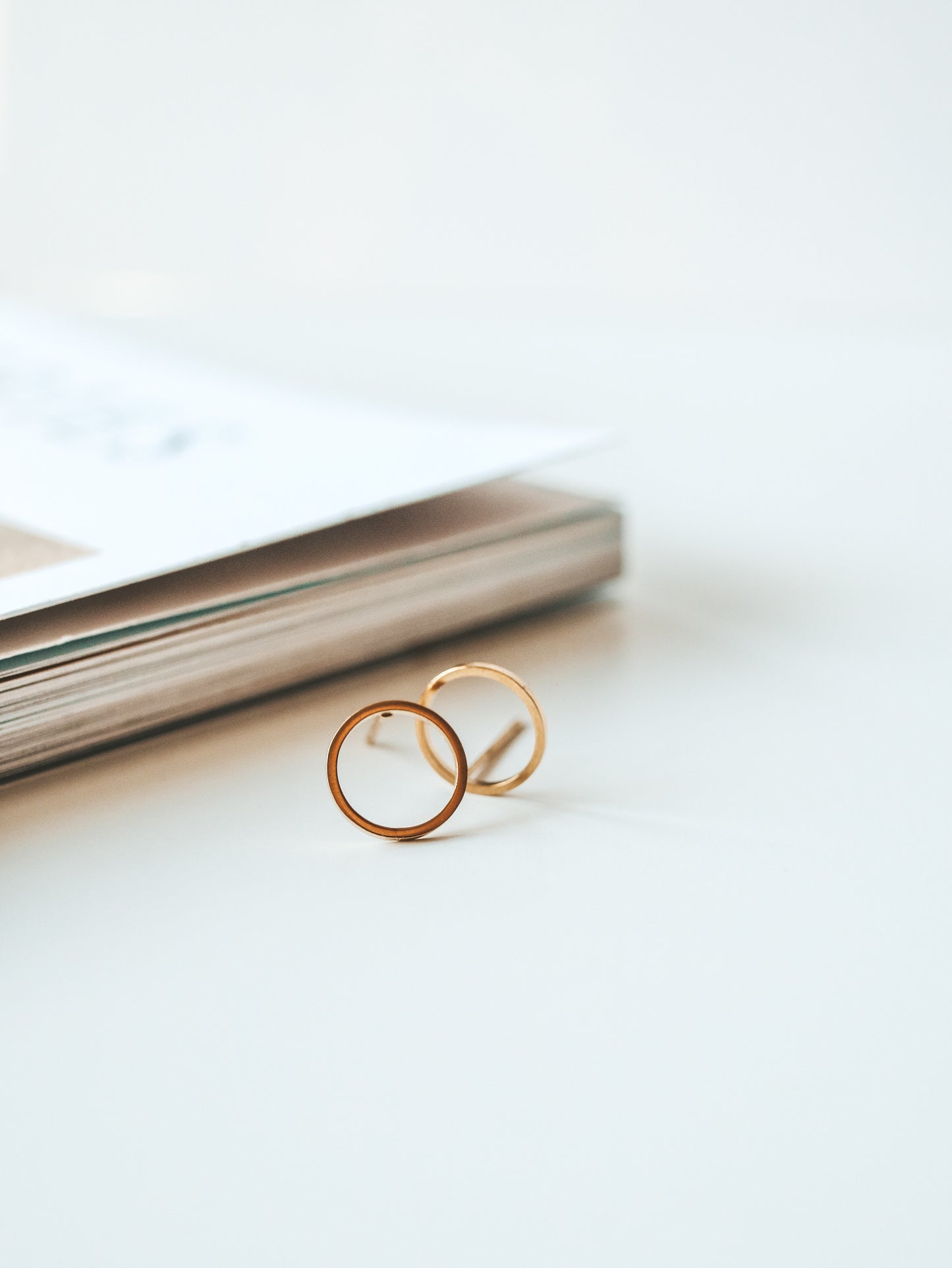 Minimal Gold Circle Stud Earrings