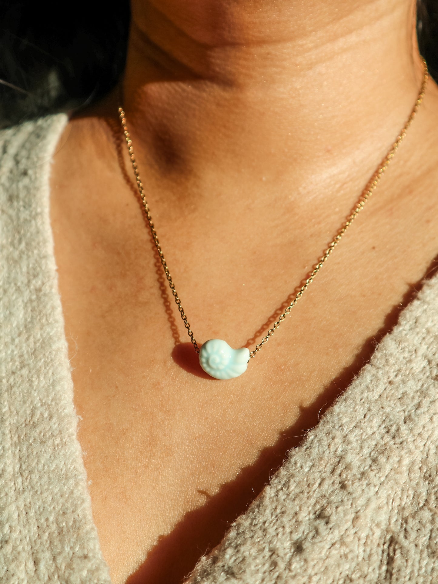 Porcelain Shell Pendant Necklace