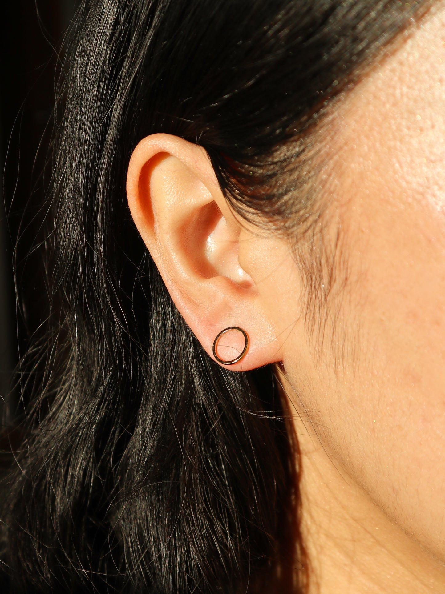 Minimal Gold Circle Stud Earrings