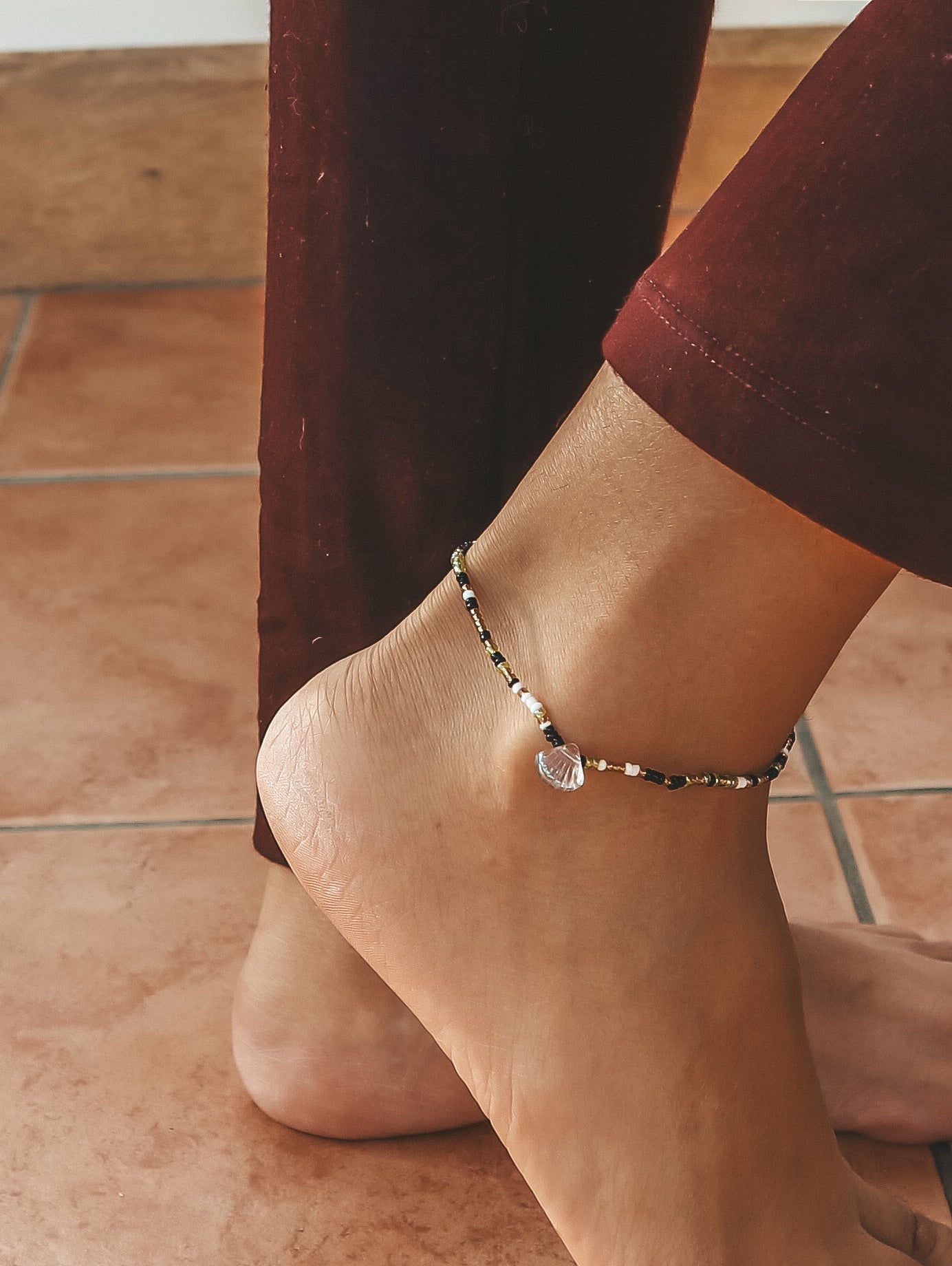 Crystal Bay Shell Anklet